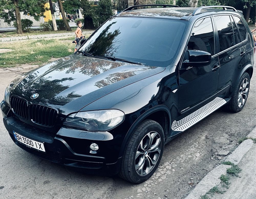 Продам BMW X5 E70