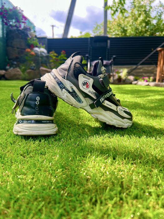 Кросівочки 33 розміру