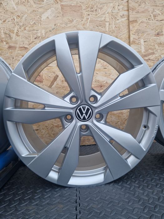 Felgi aluminiowe 5x112 19" VW OM 10a071499a