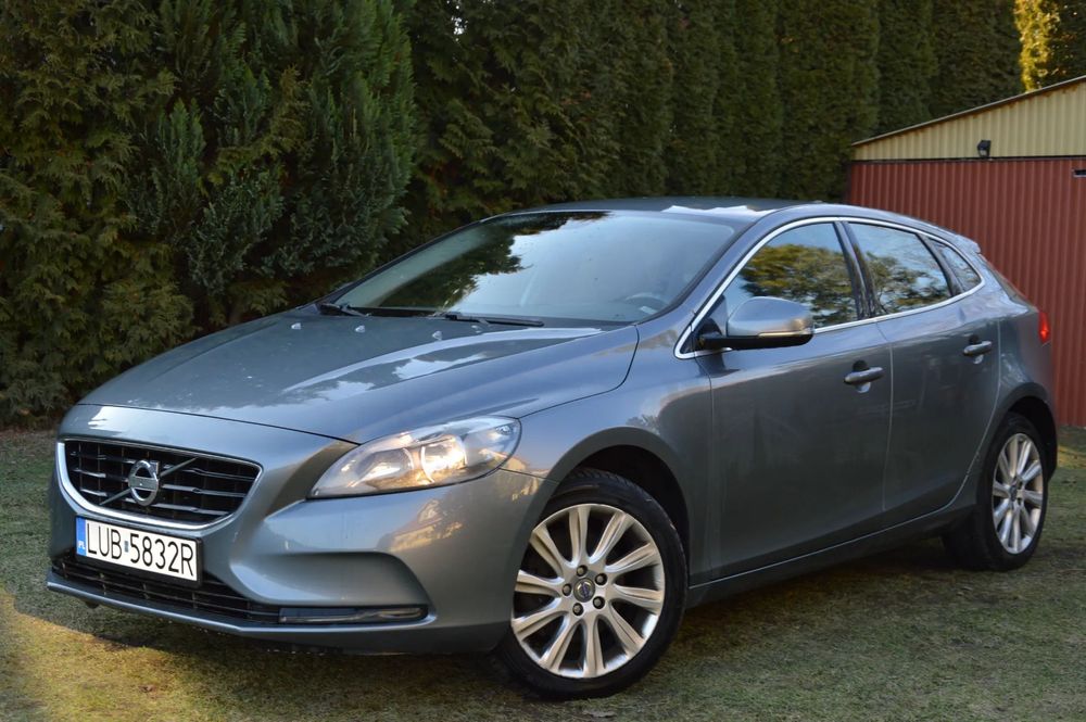Volvo V40 1.6 TB Perfekcyjny Stan Serwisowany Bezwypadkowy Zarejestrowany