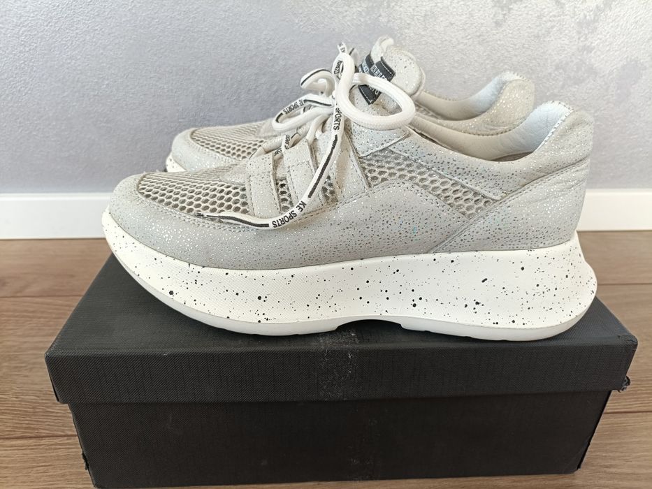 Sneakersy r.38 Venezia skóra naturalna ażurowe siatka srebrne
