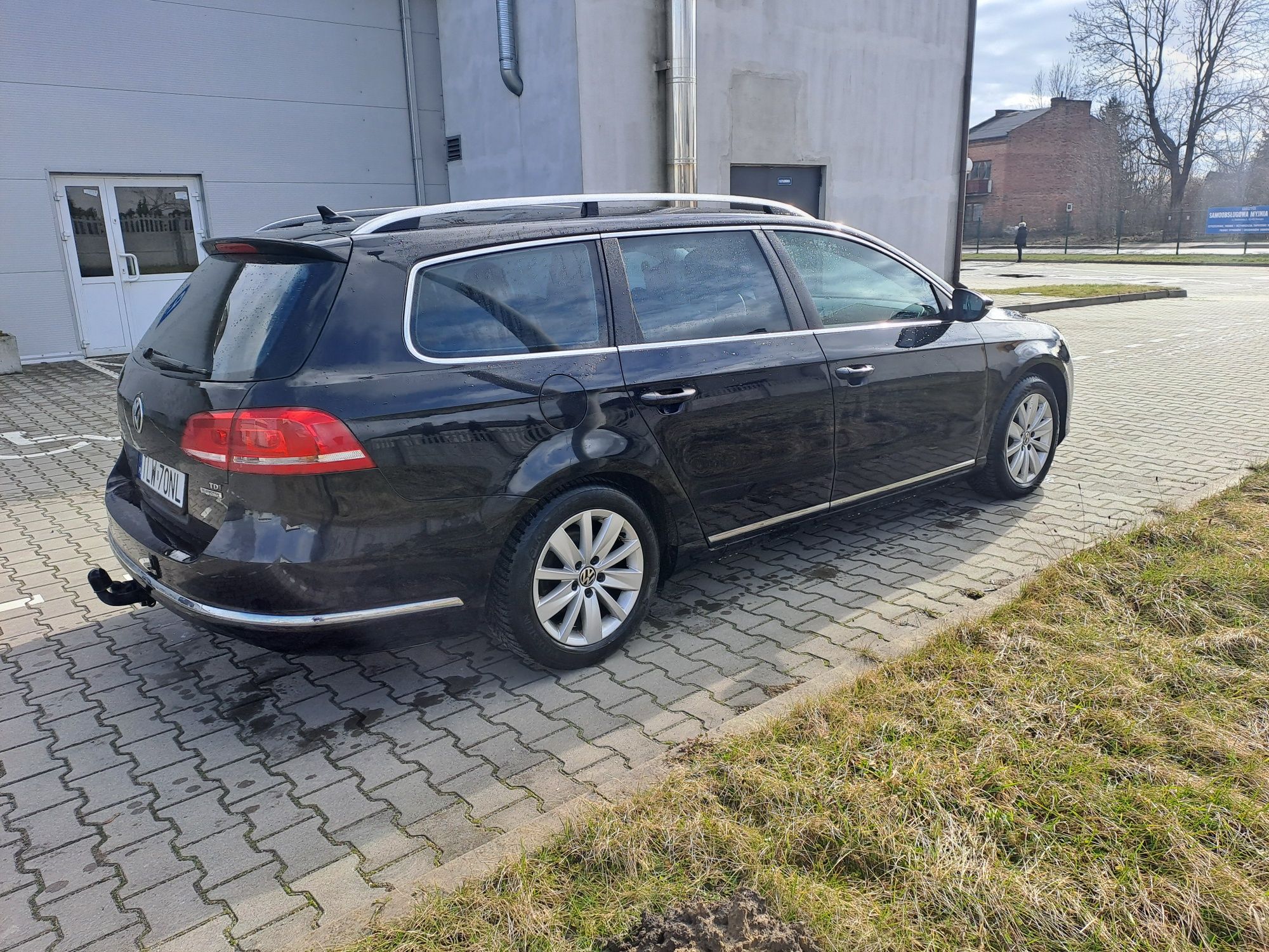 Volkswagen Passat B7  2012 rok   (zamiana na mniejszy)