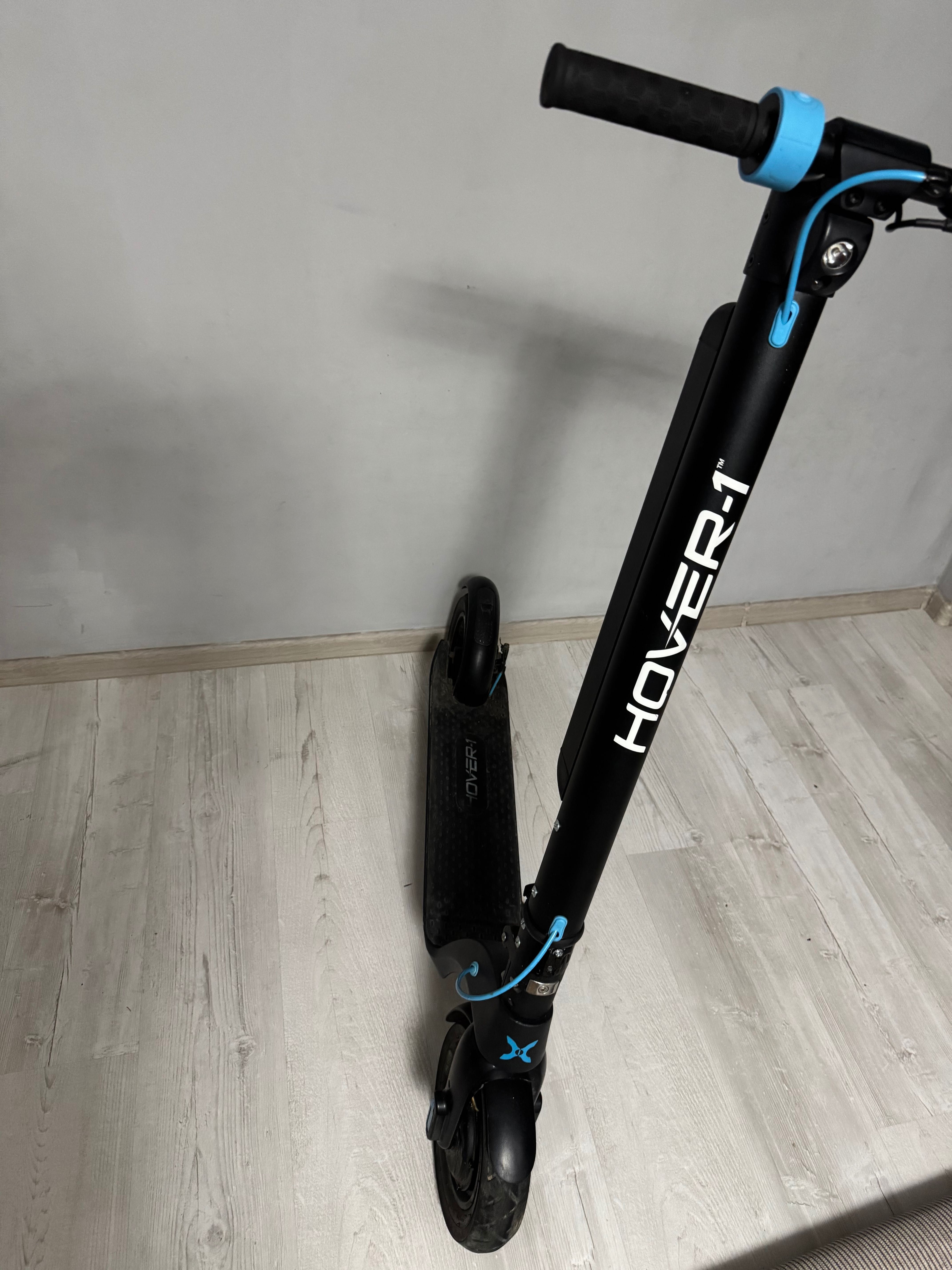 Hover-1. Продаю електро самокат в хорошому стані
