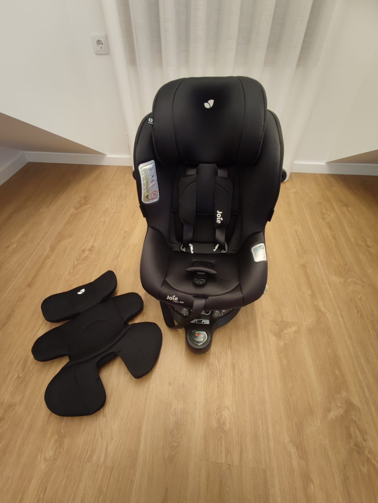Cadeira bebé rotativa JOIE