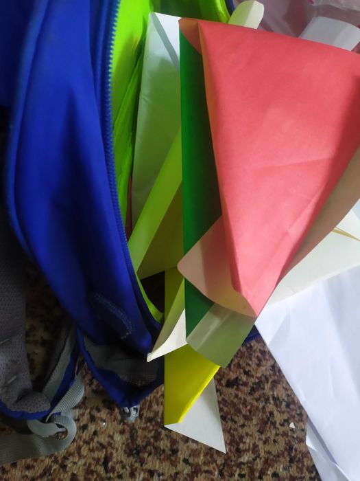 Літачки та кораблики з паперу (20 штук))