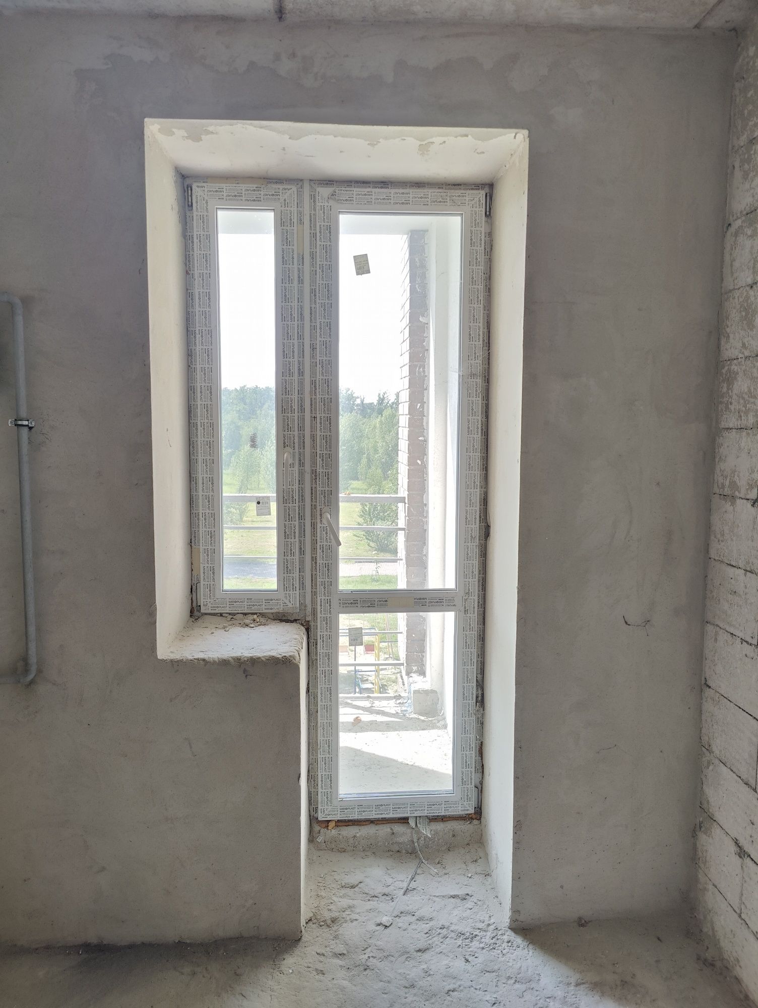 Продам 1к квартиру 40м2 м. Буча! 3й поверх, є газ!