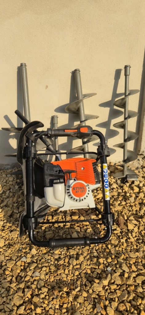 Stihl BT 131 Świder spalinowy - Jednoosobowy świder glebowy