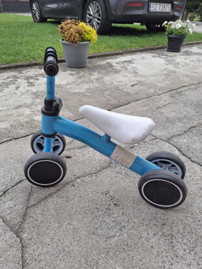 Rowerek dla malucha 1+