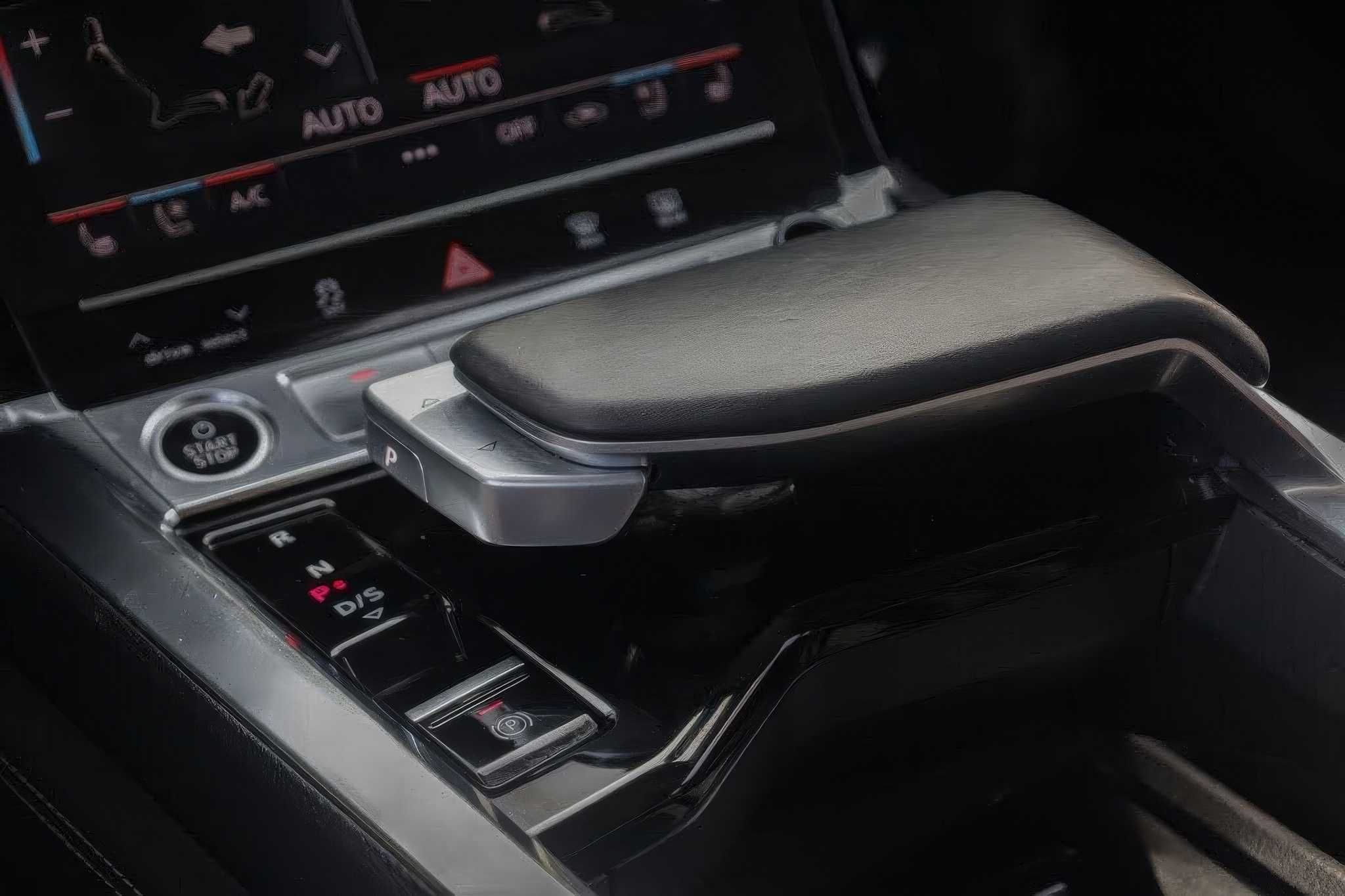 2022 Audi e-tron Premium Plus quattro