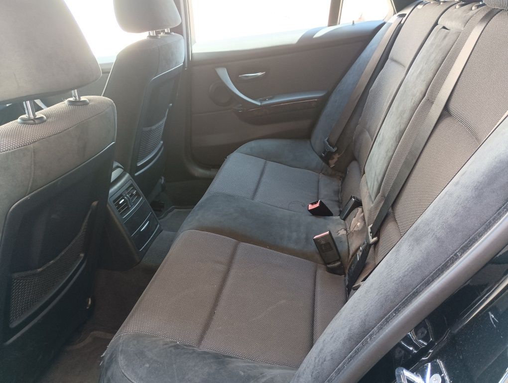 BMW E91 320d Touring Pack M