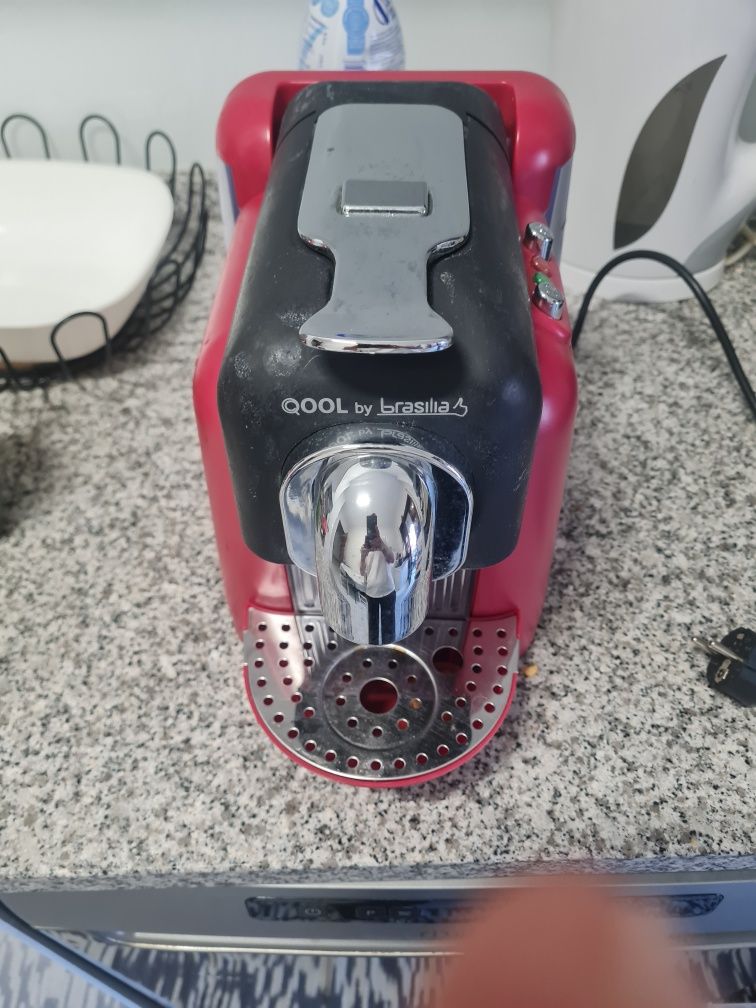 Maquina cafe delta q bom estado