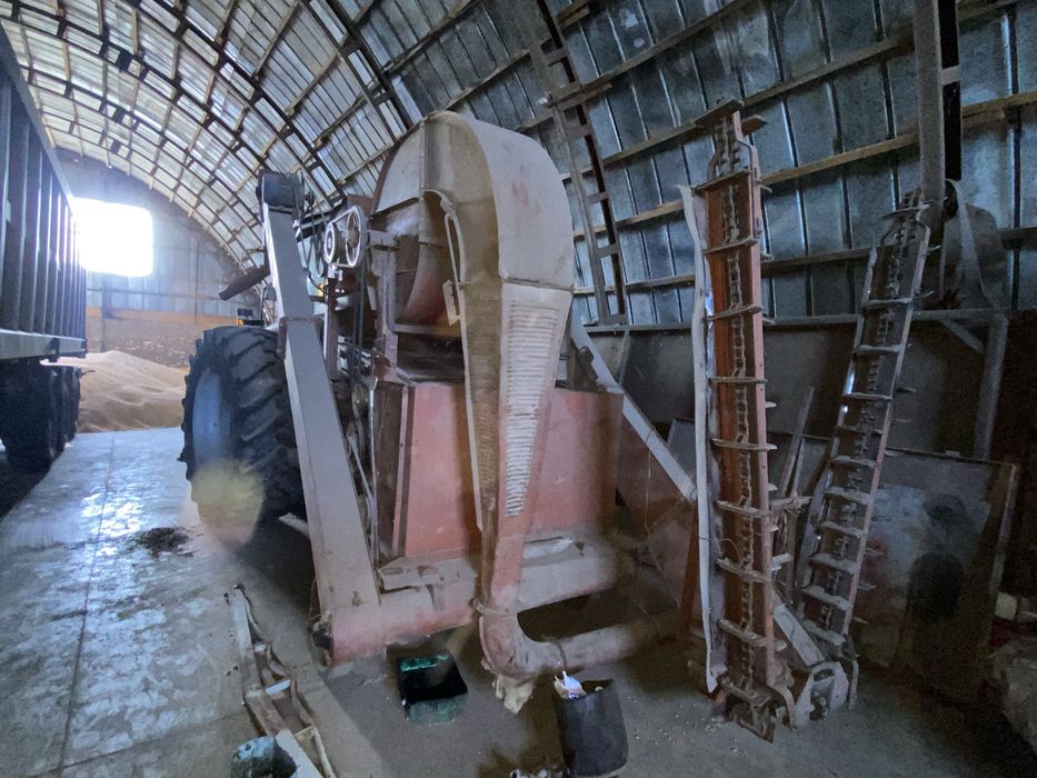 Зерноочисна машина ОВС-25