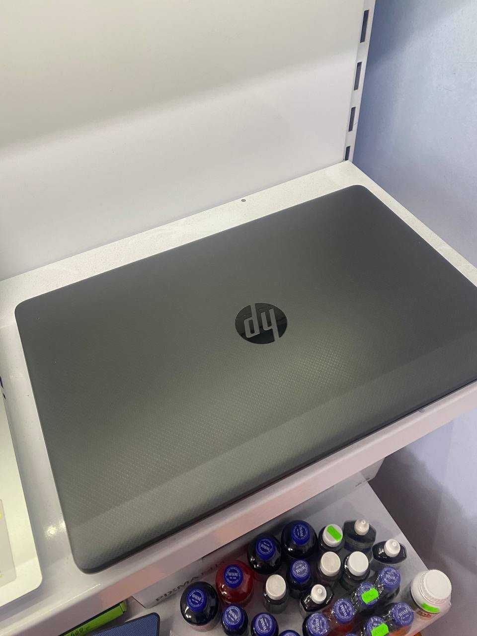 Ноутбук HP 250 G7 (Срочно!)
