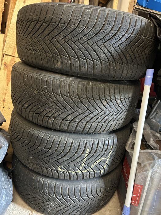 Komplet opon zimowych 195/65 R15 na felgach stalowych – DOT 2019