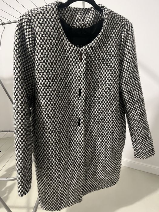 Płaszcz w pepitke amisu