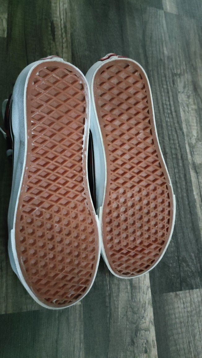 świetne wysokie trampki Vans SK8-Hi. w super stanie