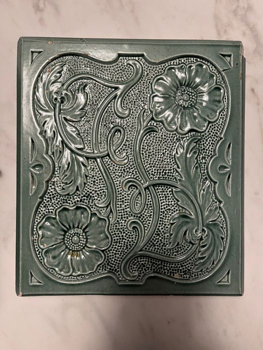 Kafel z pieca secesyjnego