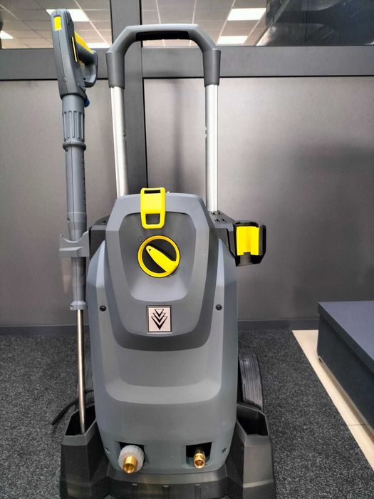 Продаж запчастин і  аксесуарів на підлогомийні машини