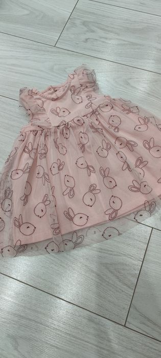 Sukieneczka dla dziewczynki