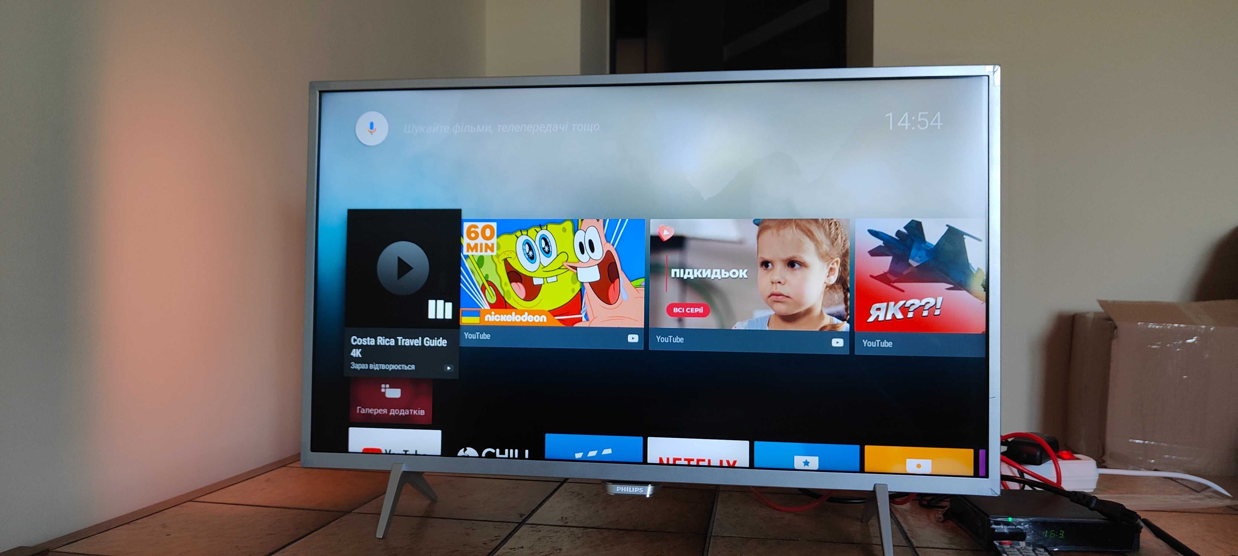 Телевізор Philips 32PFS6402/12 Android TV AMBILIGHT