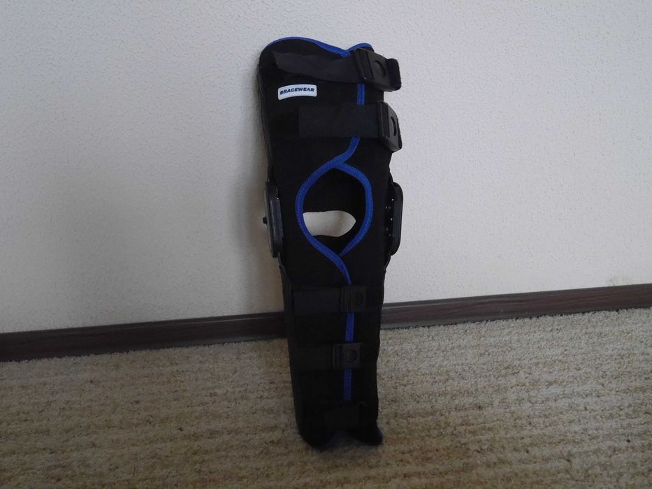 Ортез-тутор розмір М Bracewear .Висота-довжина-48 см