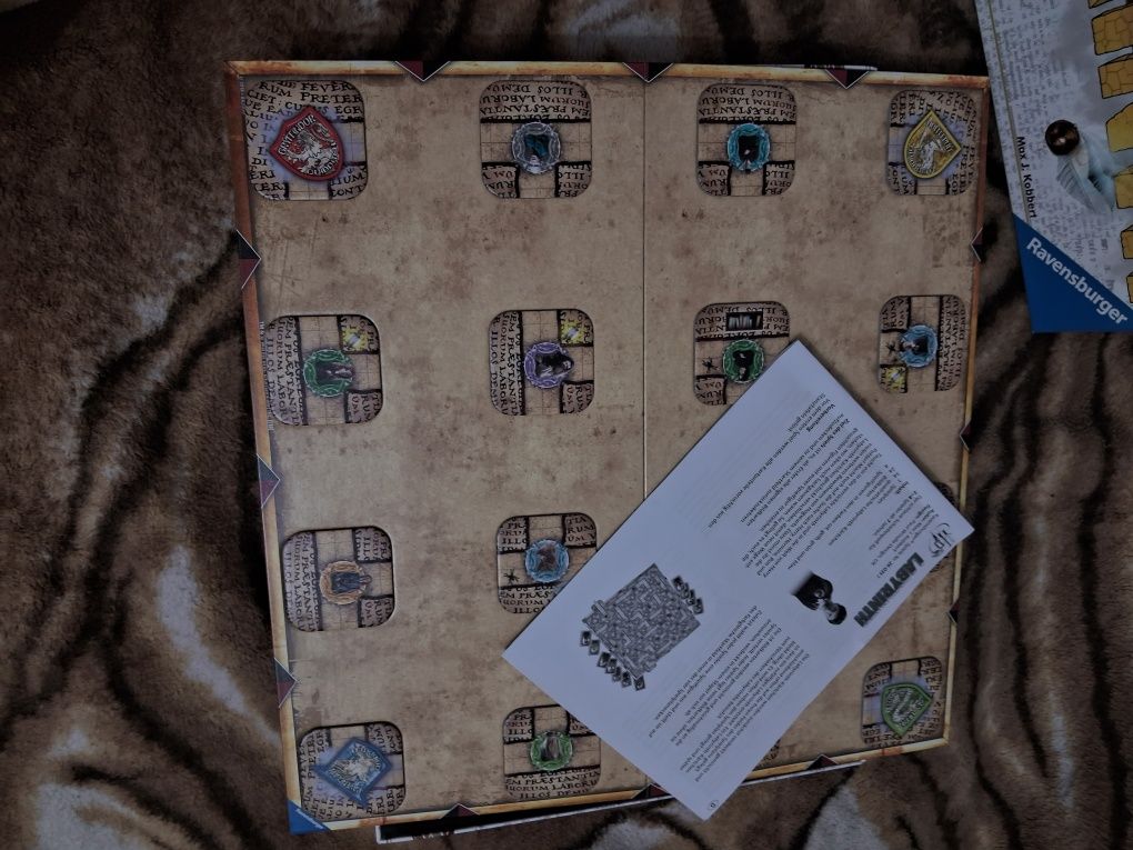 Гра "Лабіринт Гаррі Поттер" від Ravensburger.