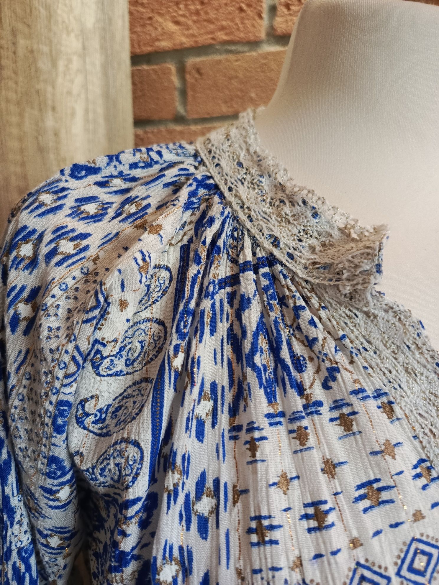 Sukienka boho Sumitra wiskoza koronka lurex haft paisley falbany one s