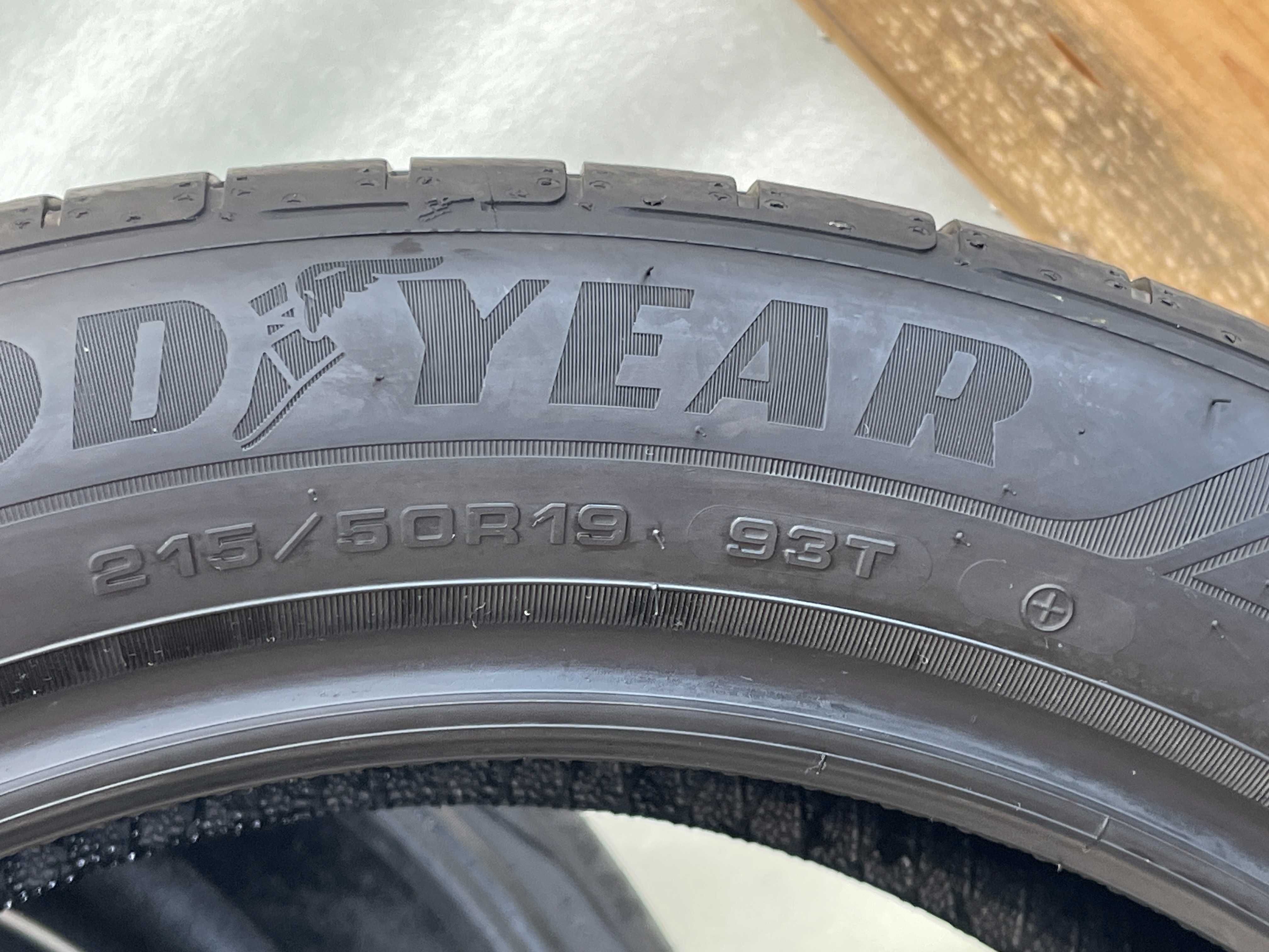 215/50 R19 GoodYear EfficientGrip Performance