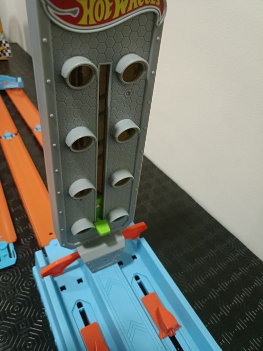 Pista Hot Wheels Dragstrip