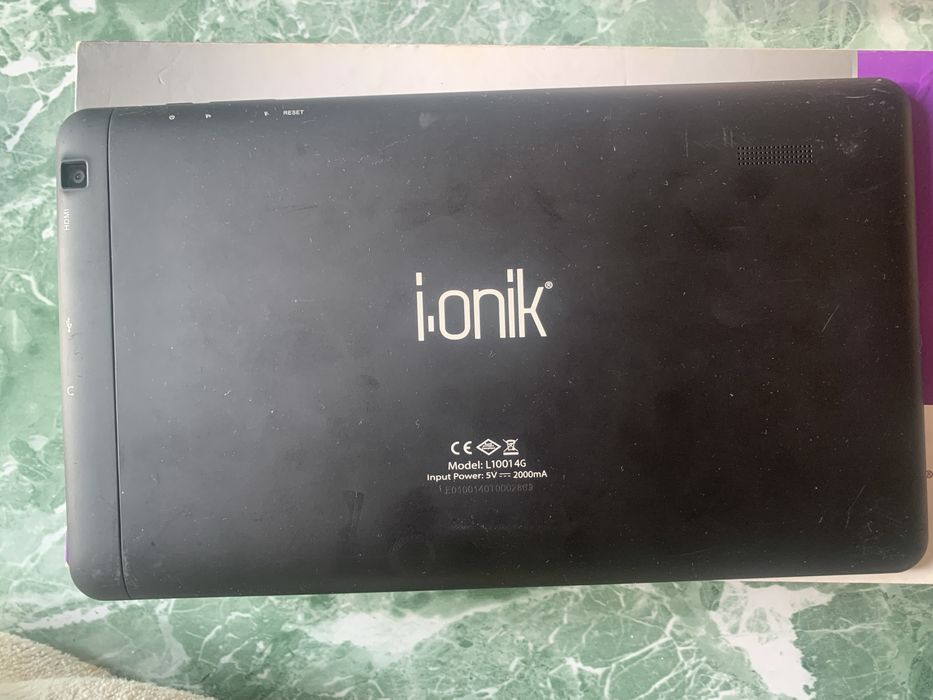 Планшет ionik L1001