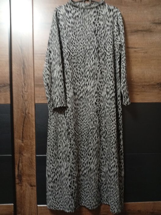 Продам сукню  52-54 розміру