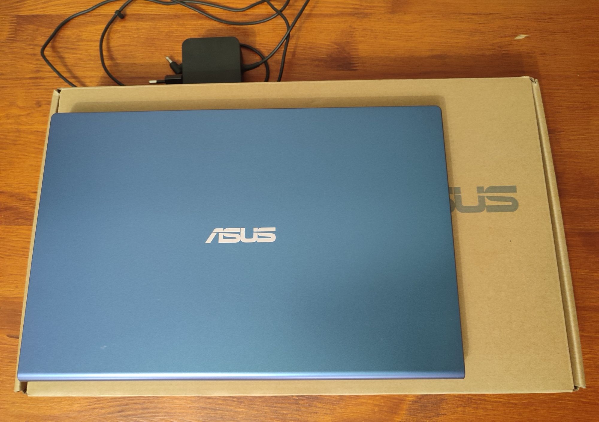 Ноутбук ASUS/15.6”/Core i3-1115G4/SSD 512gb/RAM 12gb/GeForce MX330 2gb