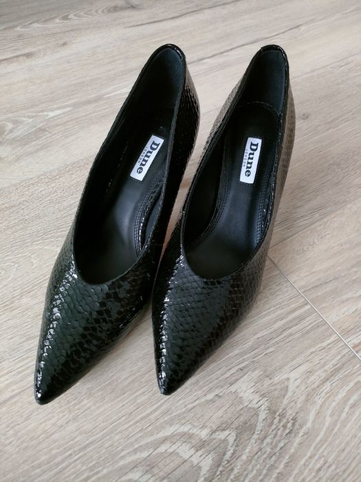 Czarne szpilki Dune London