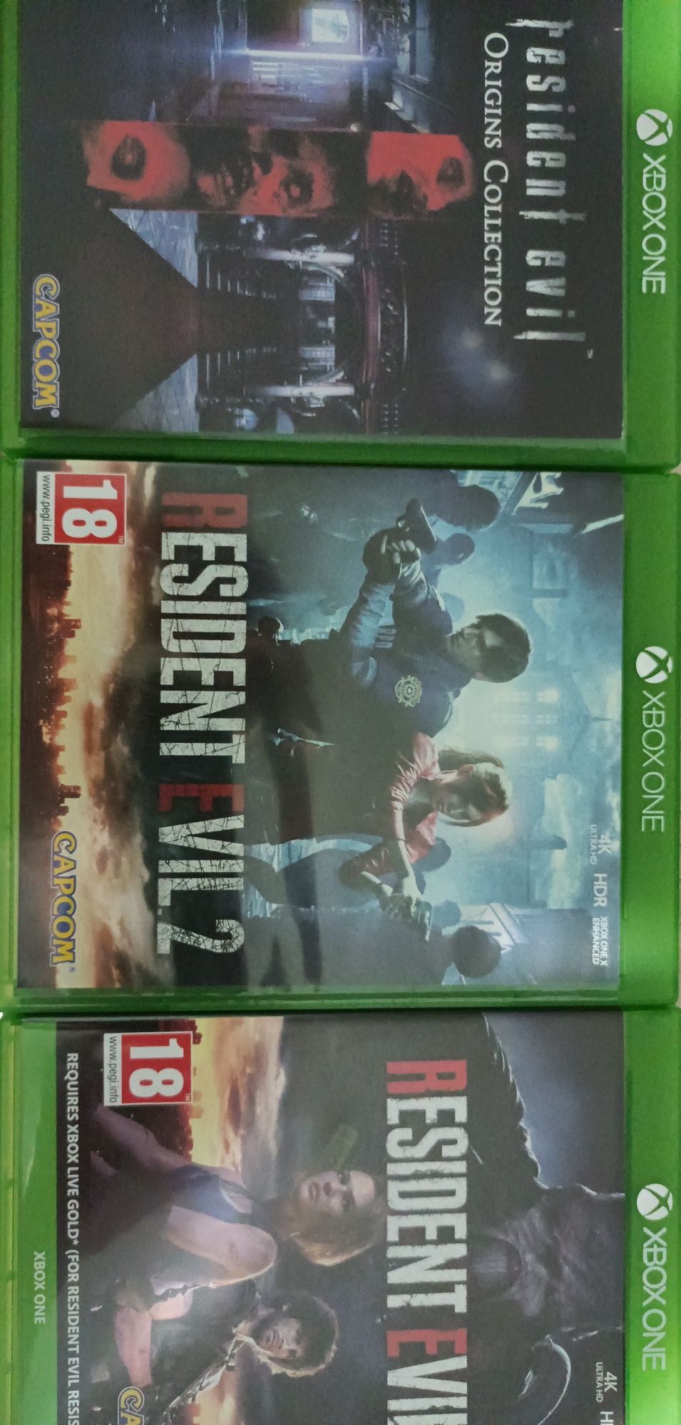 3  płyty Xbox one 4gry resident evil