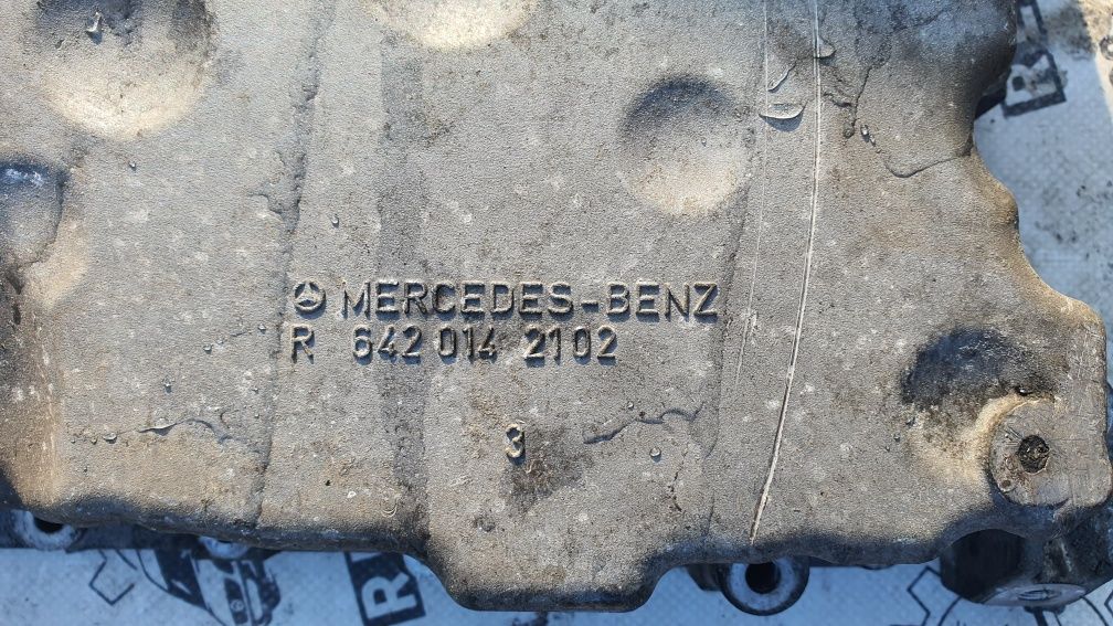 Піддон масляний Mercedes-Benz w219 w212 cls 3.0cdi om642 r6420142102