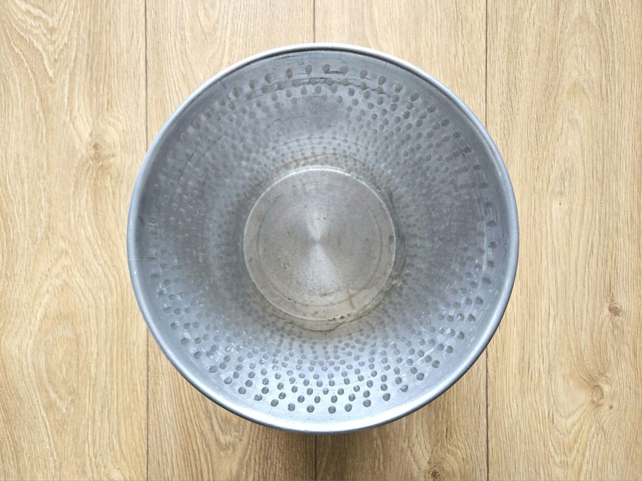 Kosz na śmieci aluminiowy Ikea 10 l