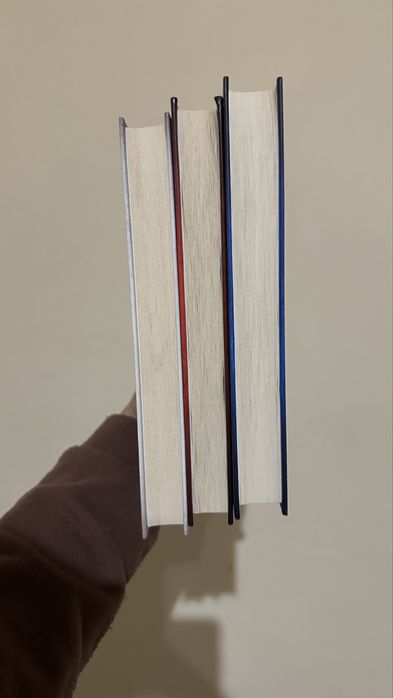 «Служниця» комплект, Фріда Мак-Фадден