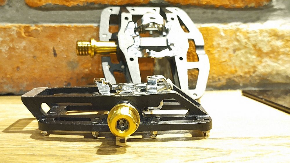 Tatze Two Face Titan – pedały hybrydowe platformowe / SPD