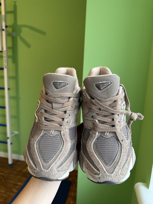 Кросівки жіночі New Balance 9060 нові, оригінал, р. 38-38.5 US 7.5