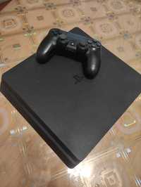 Playstation 4 slim