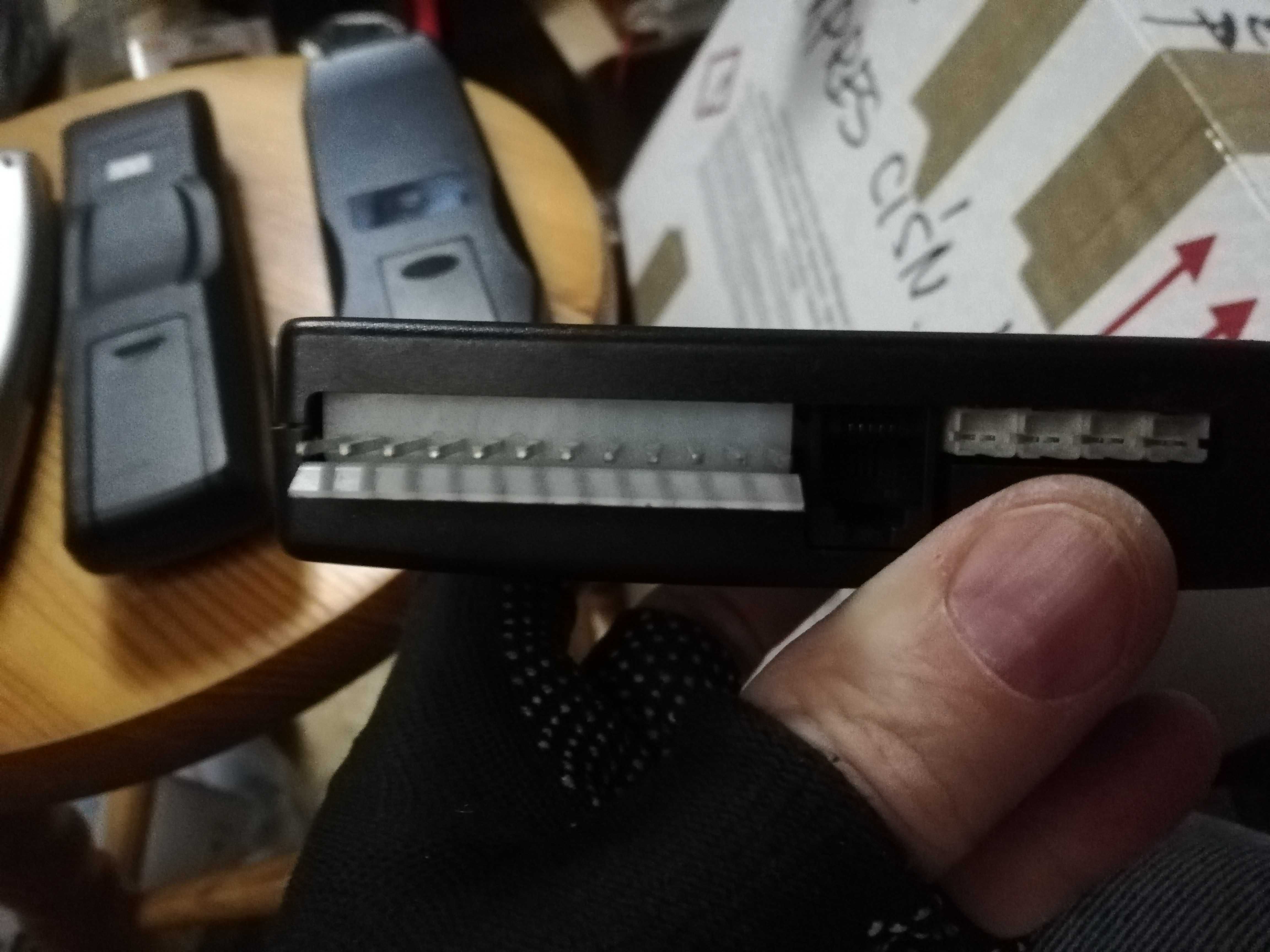 GPS Lokalizator Predator KERATRONIK Combo 2.6