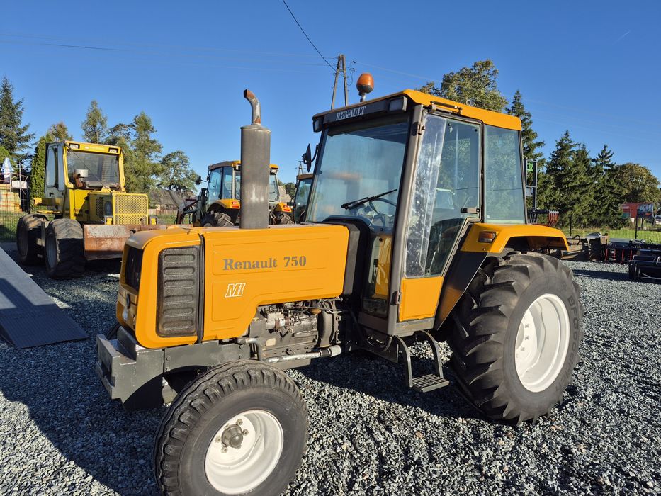 Renault 750 silnik MWM fendt stan bardzo dobry !!! Jak zetor URSUS mtz