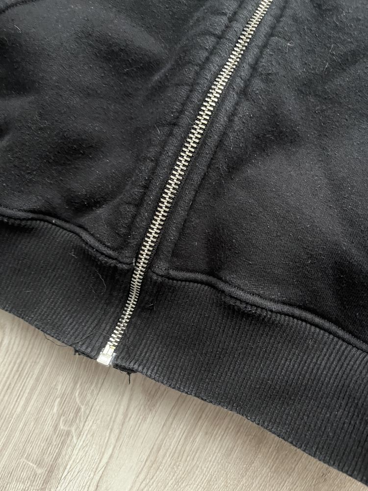 Czarna bluza chaos meska