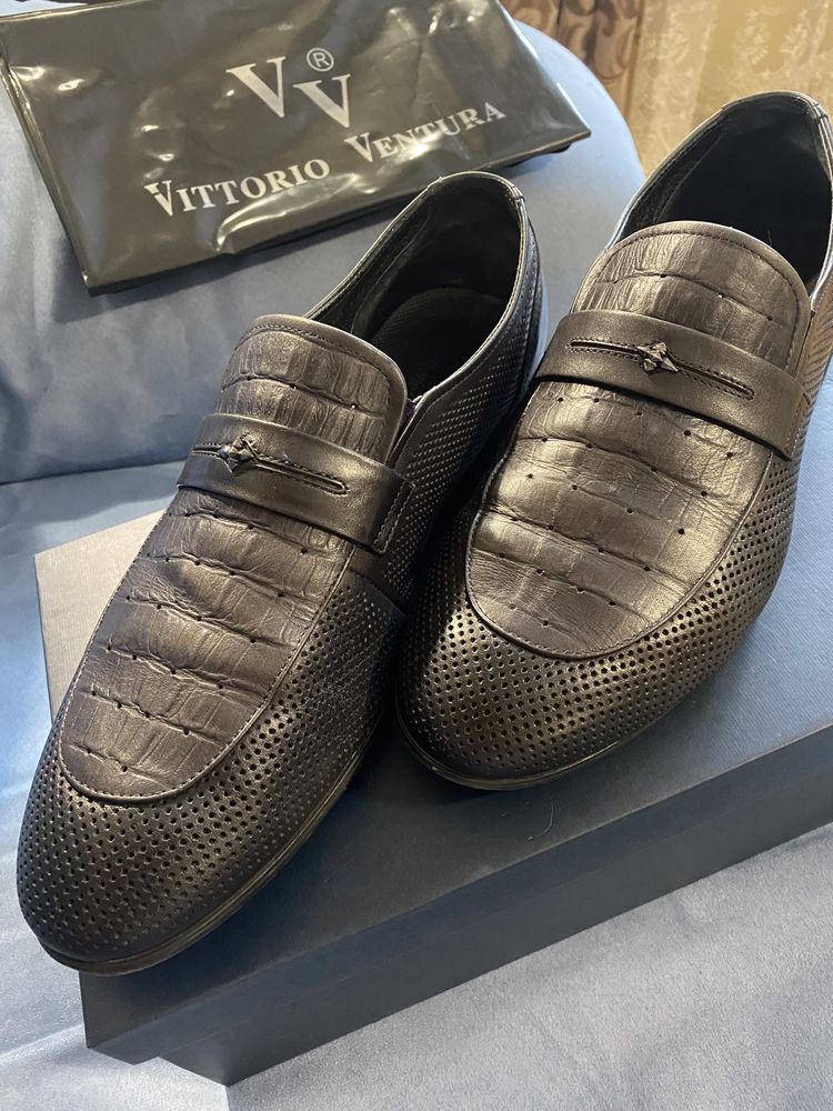 Лофери туфлі туфли броги мешта шкіра кожа Vittorio Ventura Blue 41-42
