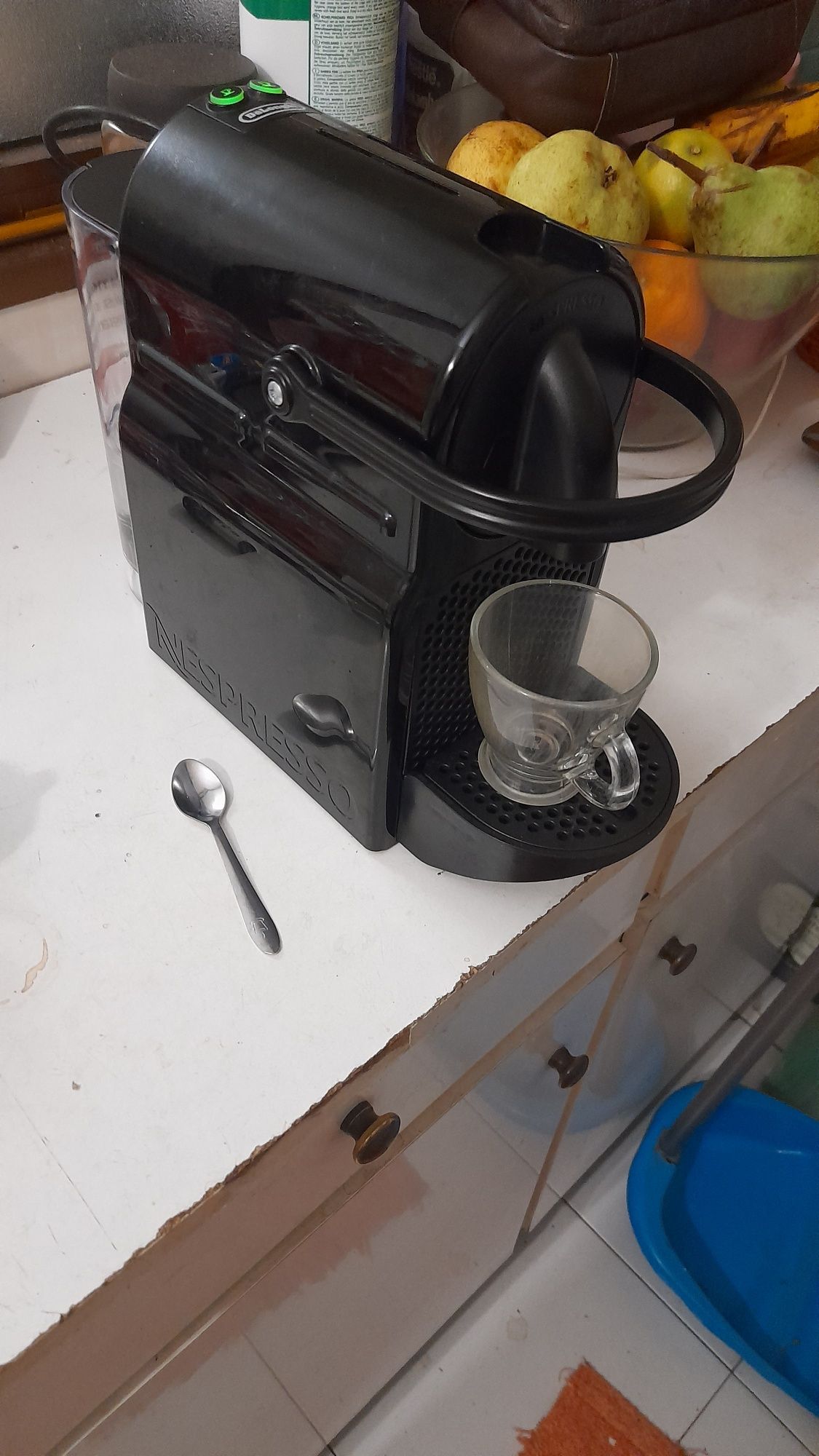 Vendo maquina de cafe inissia n 80