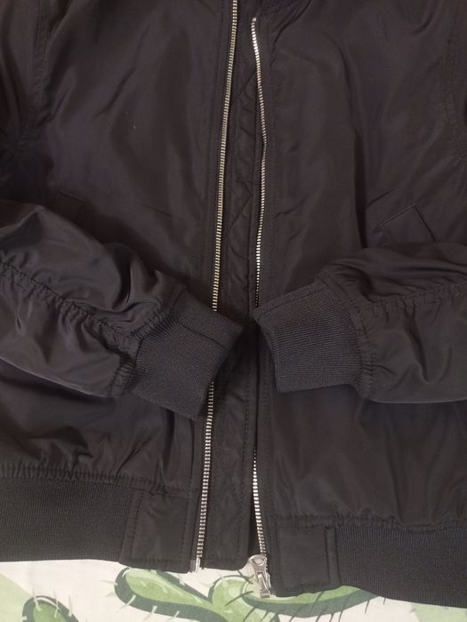 Бомбер весна осінь,для дівчинки 11-12 р, 40-42 р