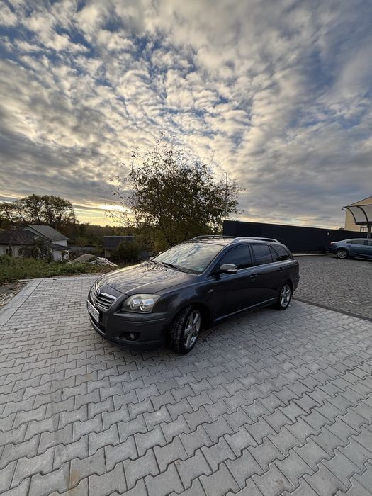Toyota avensis 2006