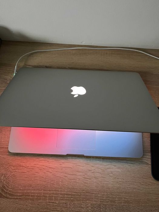 MacBook Pro 15" Retina Mid 2014 i7 16GB RAM 256GB SSD (A1398) Zadbany