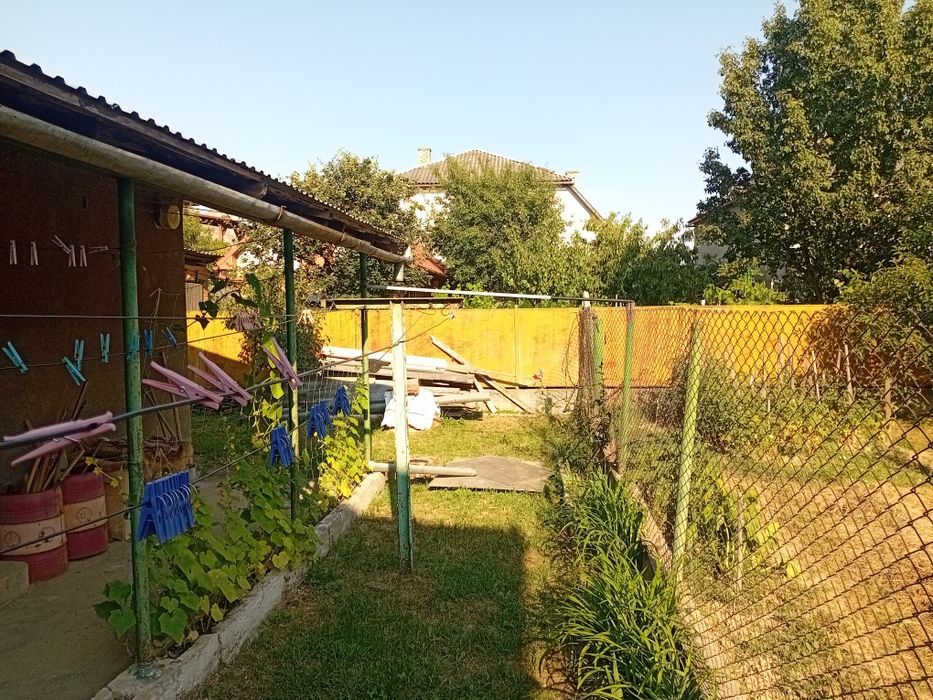 Будинок в тихому районі міста Берегове, зручна локація