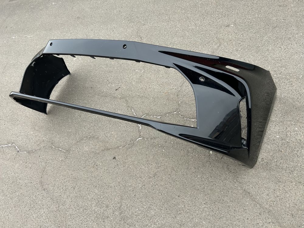 Toyota Camry 80 new бампер передний от 24-25год 52119-33F00